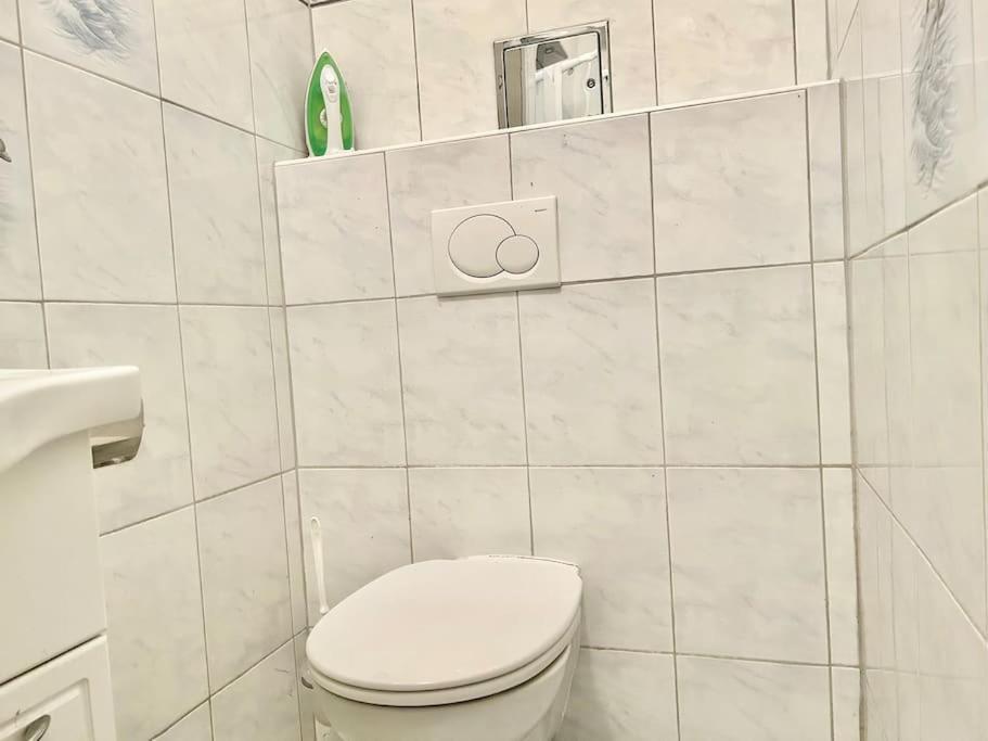 50 M2 Stylish With Free Parking Wien