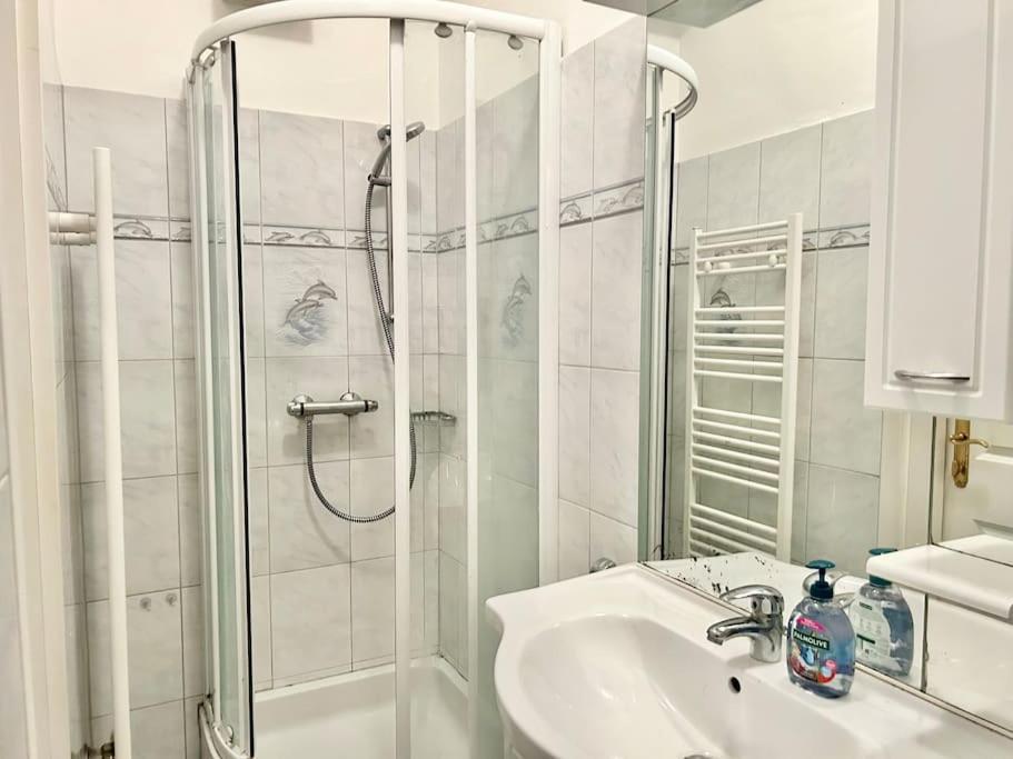 50 M2 Stylish With Free Parking Vienna